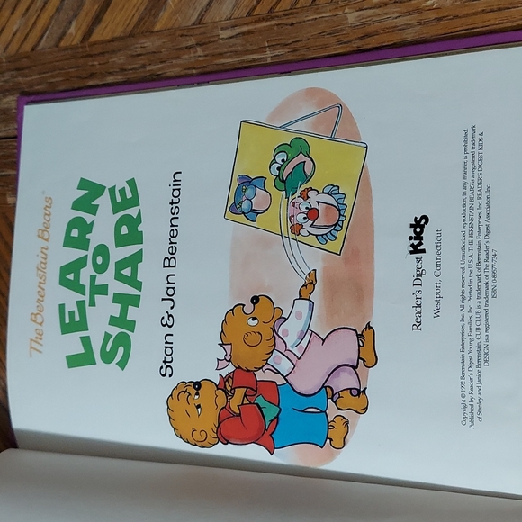 The Berenstain Bears Learn To Share - Picture 5 of 12